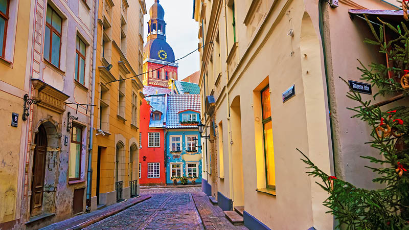 G� igennem Rigas farverige gader med Kulturrejser